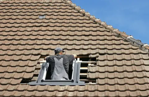 Pose de velux - Plogastel-Saint-Germain